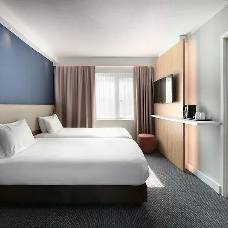 Holiday Inn Express Antwerpen City North By Ihg Exterior photo