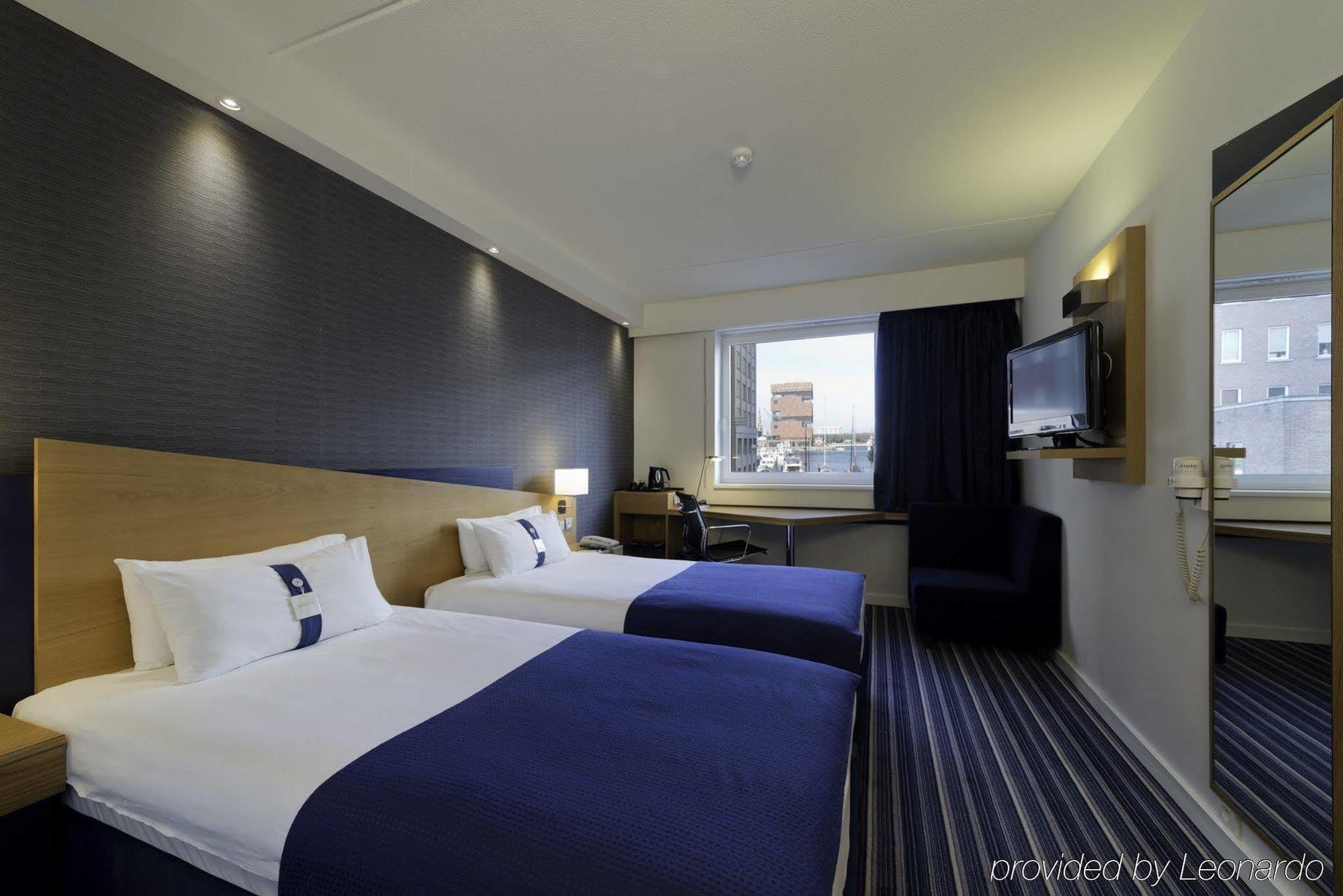 Hotel Express North By Ihg 3*